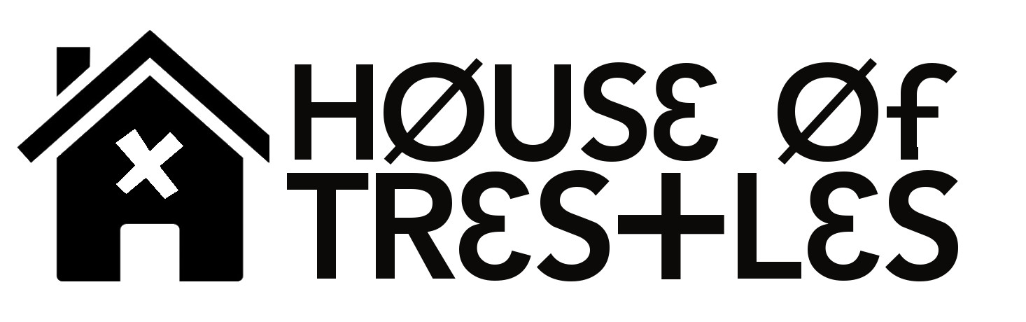 House of Trestles, San Clemente Hostel, Bed & Breakfast, cheap hotel, surf trestles, street artist in residence, street art gallery